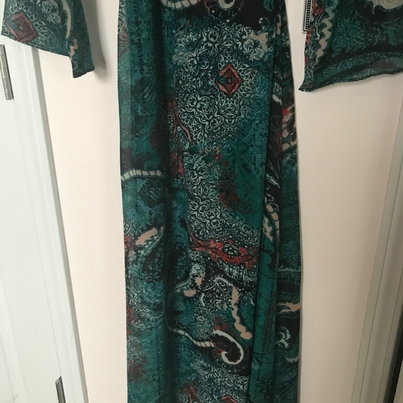 Print Maxi Dress - Picture 11 of 11